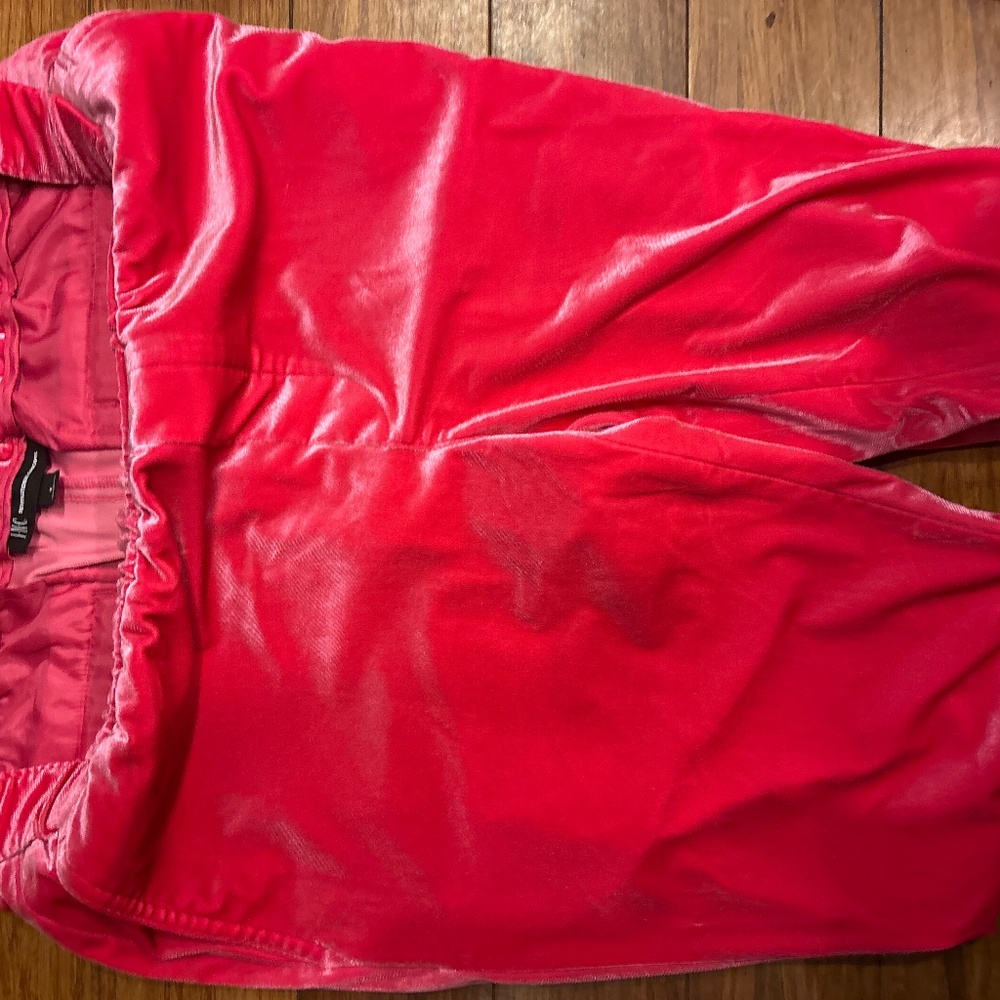 Loungewear by International Concepts all Velvet for Men or Women!